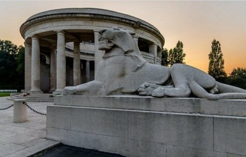 The Commonwealth War Graves Commission (CWGC)